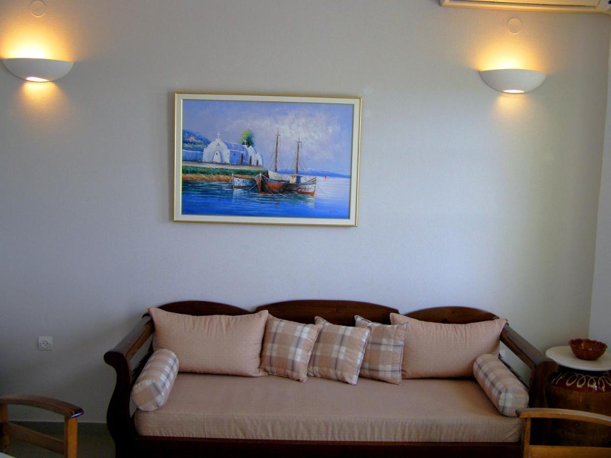 Elena Studios & Apartments Piso Livadi Bagian luar foto
